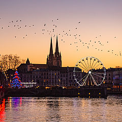La grande roue, synonyme de festivités de Noël à Bayonne.