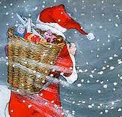 Un Père Noël de dos avec sa hotte sous la neige